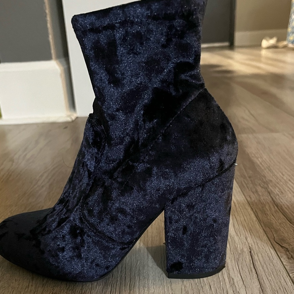 Steve Madden Blue Velvet Block Heel Booties